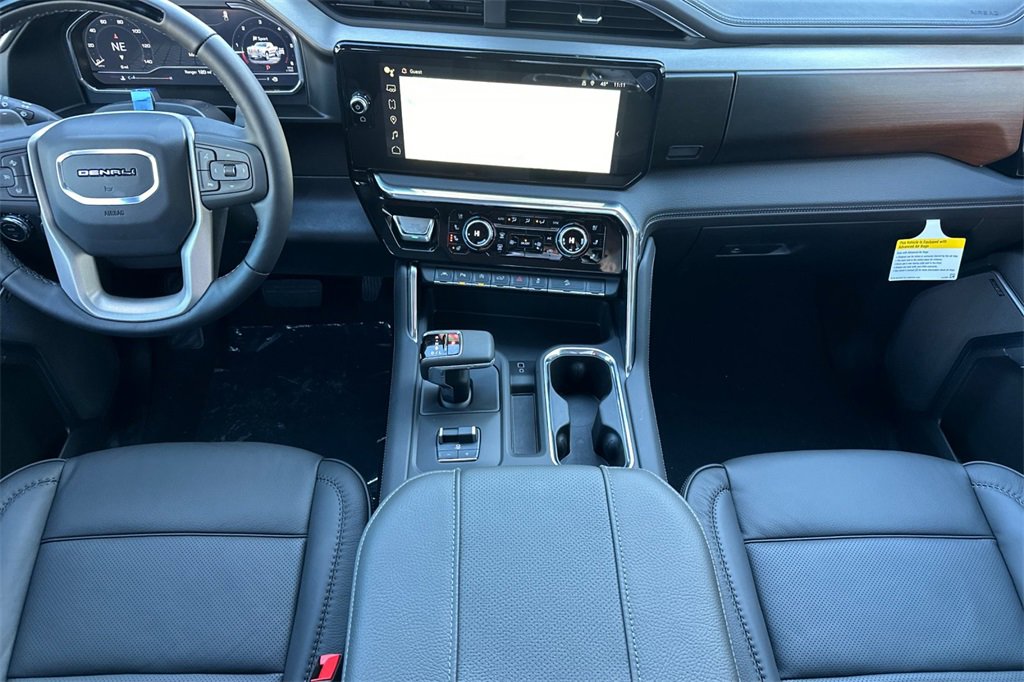 New 2025 GMC Sierra 1500 Denali image 11