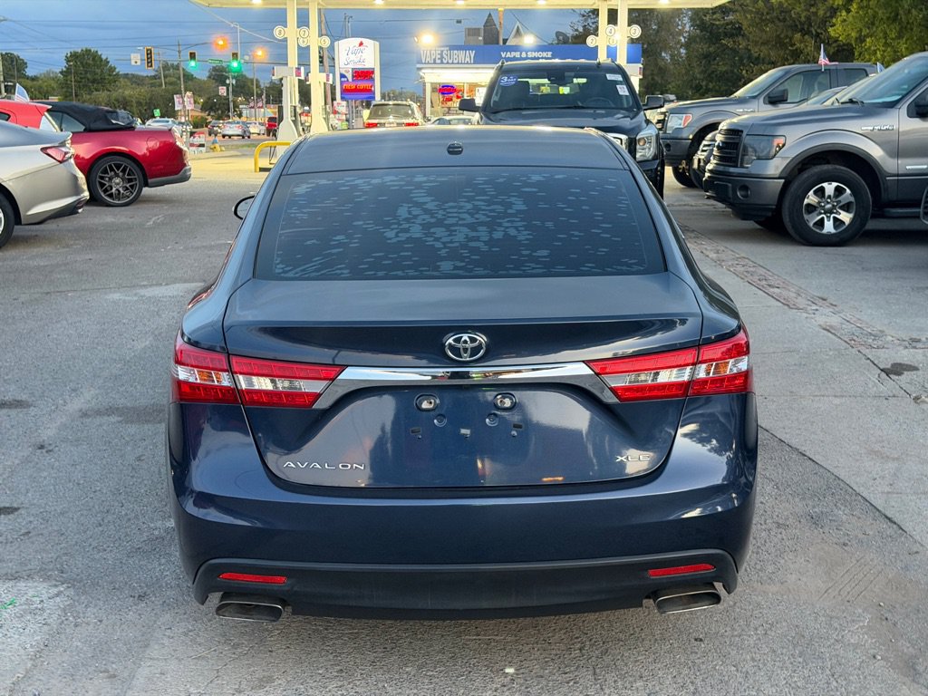 Used 2015 Toyota Avalon XLE FWD image 6
