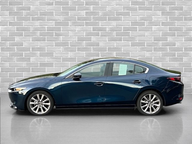 Used 2020 MAZDA MAZDA3 Sedan w/ Select Package image 4