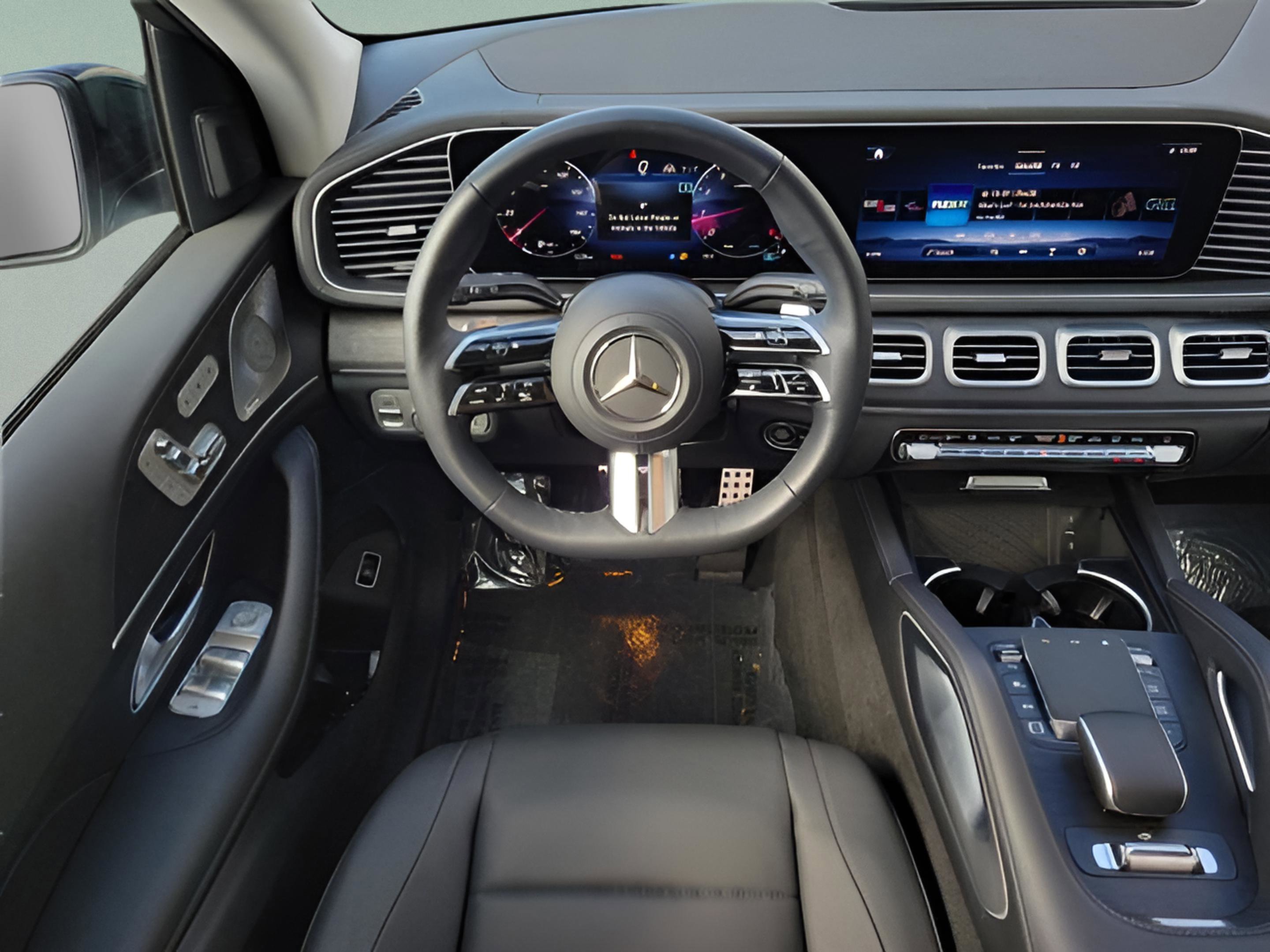 Certified 2026 Mercedes-Benz GLS 450 4MATIC image 13