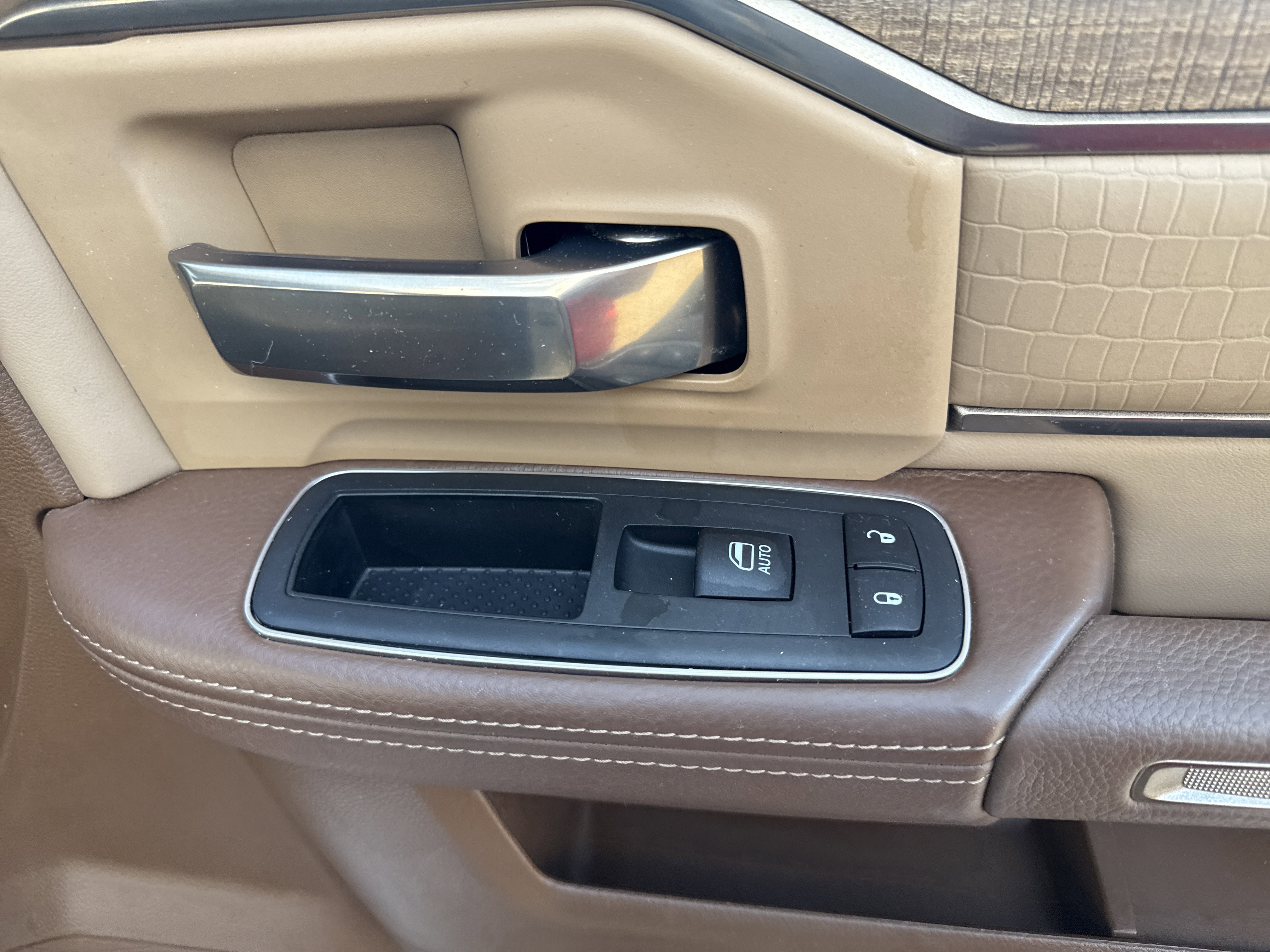 Used 2019 RAM 2500 Limited image 31