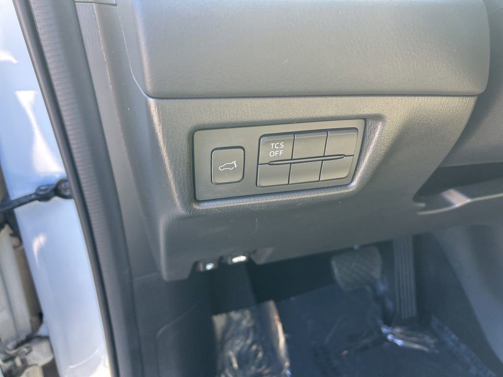 Used 2017 MAZDA CX-5 Touring w/ Preferred Equipment Package image 37