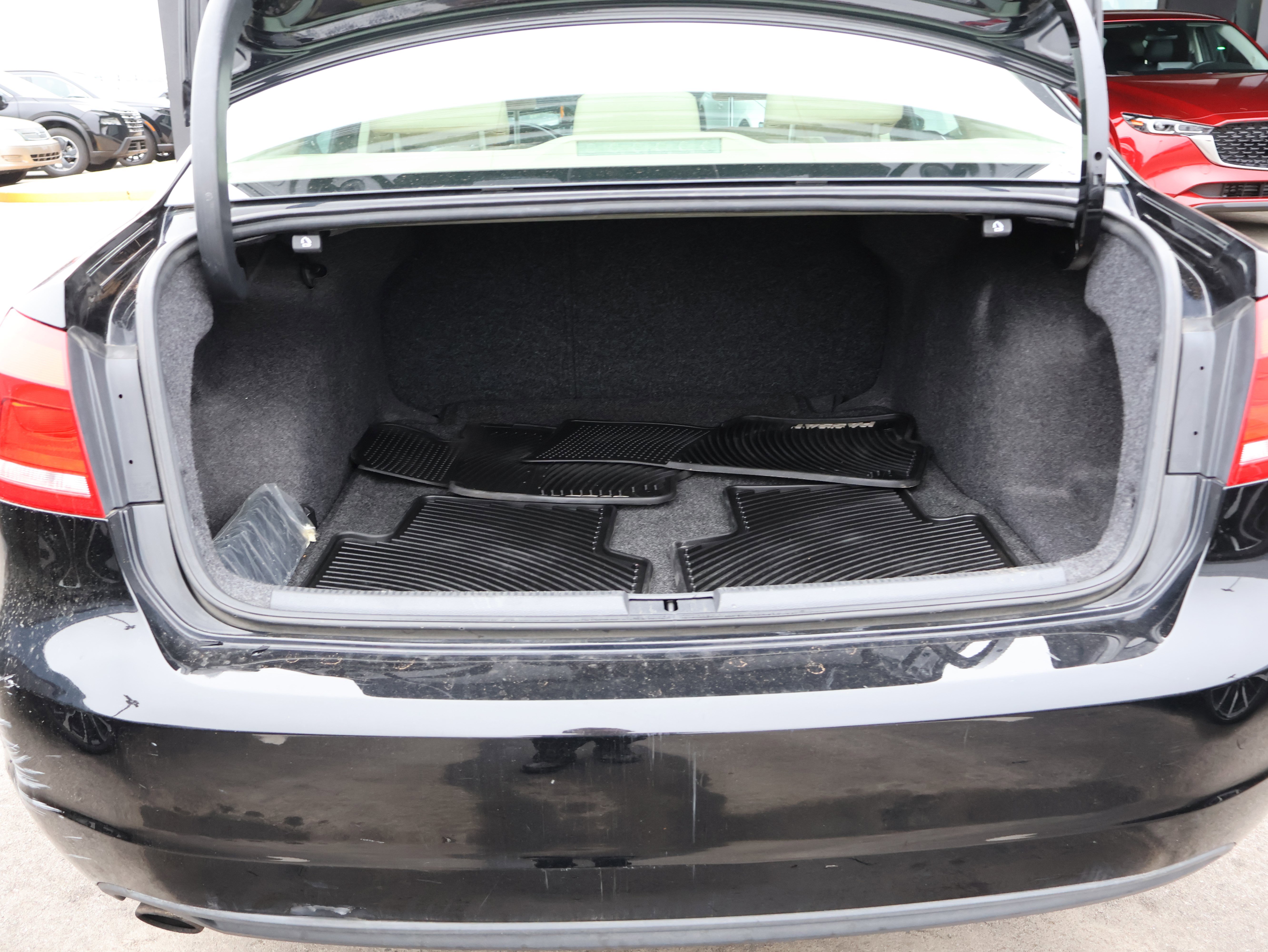 Used 2012 Volkswagen Passat 2.5 SE image 18