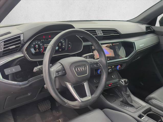 Used 2024 Audi Q3 2.0T Premium AWD/4WD image 10