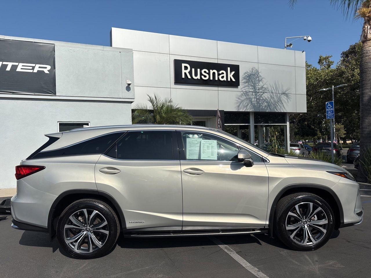 Used 2021 Lexus RX 450hL AWD w/ Premium Package image 1