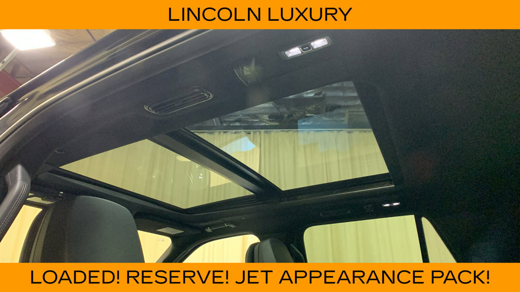 Used 2025 Lincoln Navigator Reserve w/ Jet Appearance Package AWD/4WD image 27