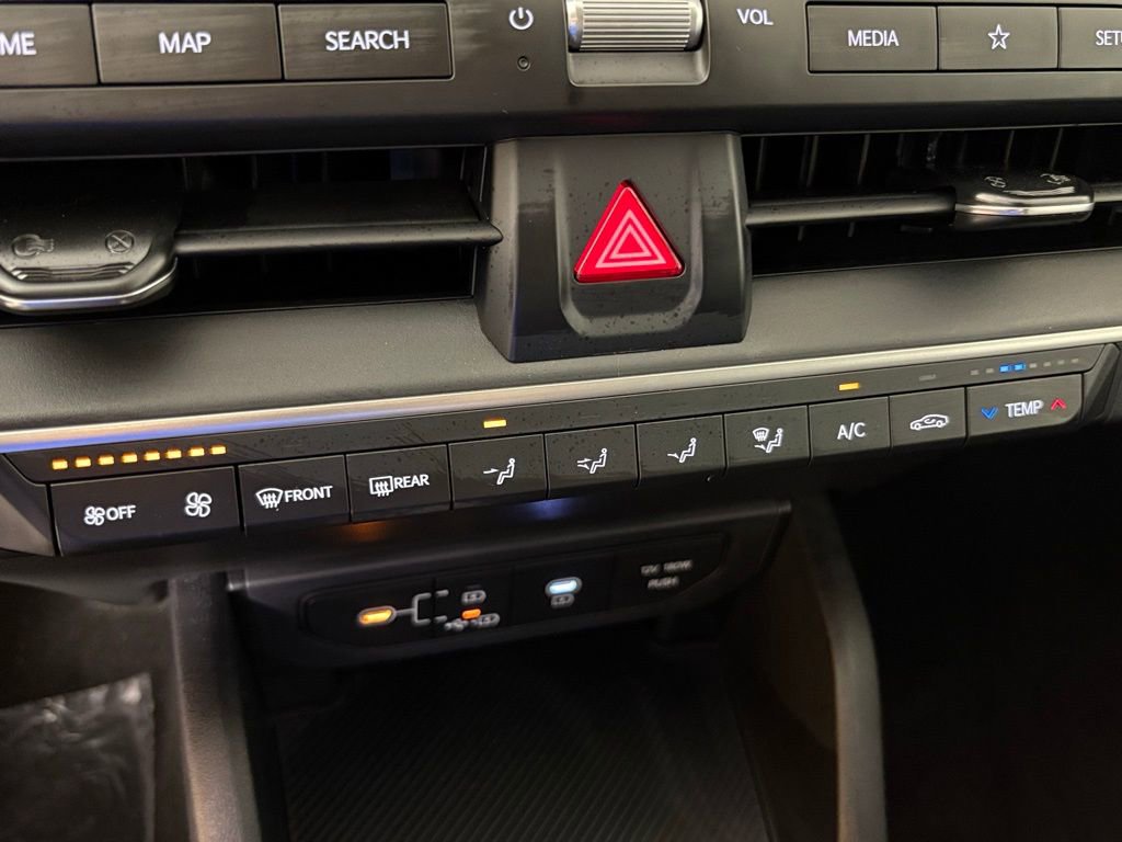 New 2026 Kia K4 FWD image 27