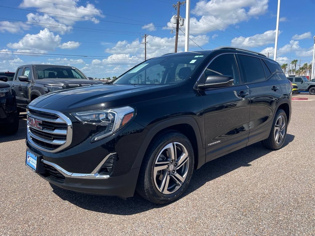 Used 2021 GMC Terrain SLT w/ Infotainment Package II FWD image 3