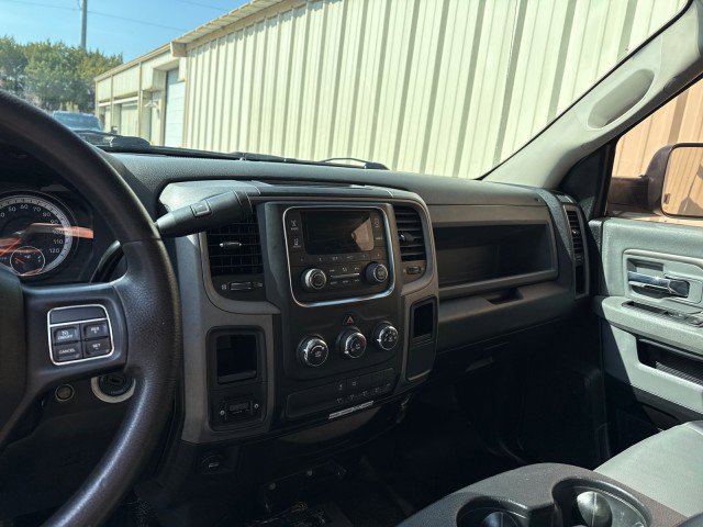 Used 2015 RAM 4500 Tradesman w/ Power & Remote Entry Group image 16