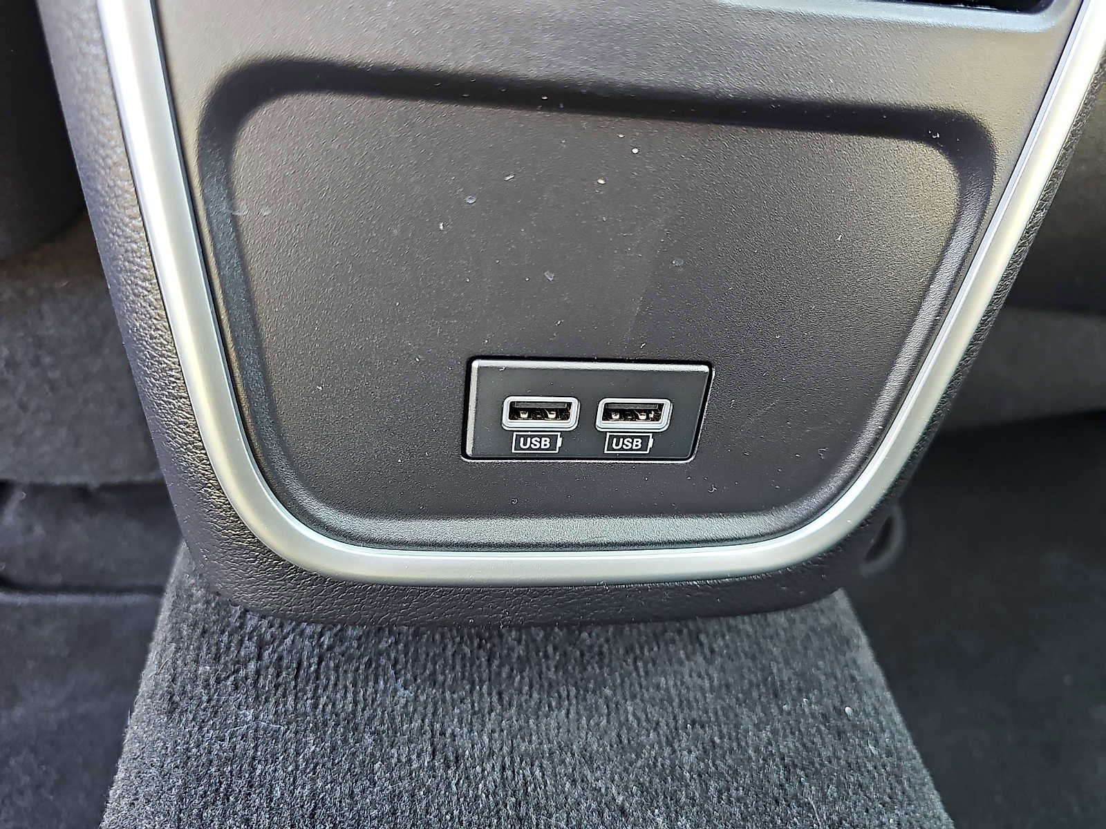 Used 2021 Chrysler 300 Touring L w/ Popular Equipment Group image 11