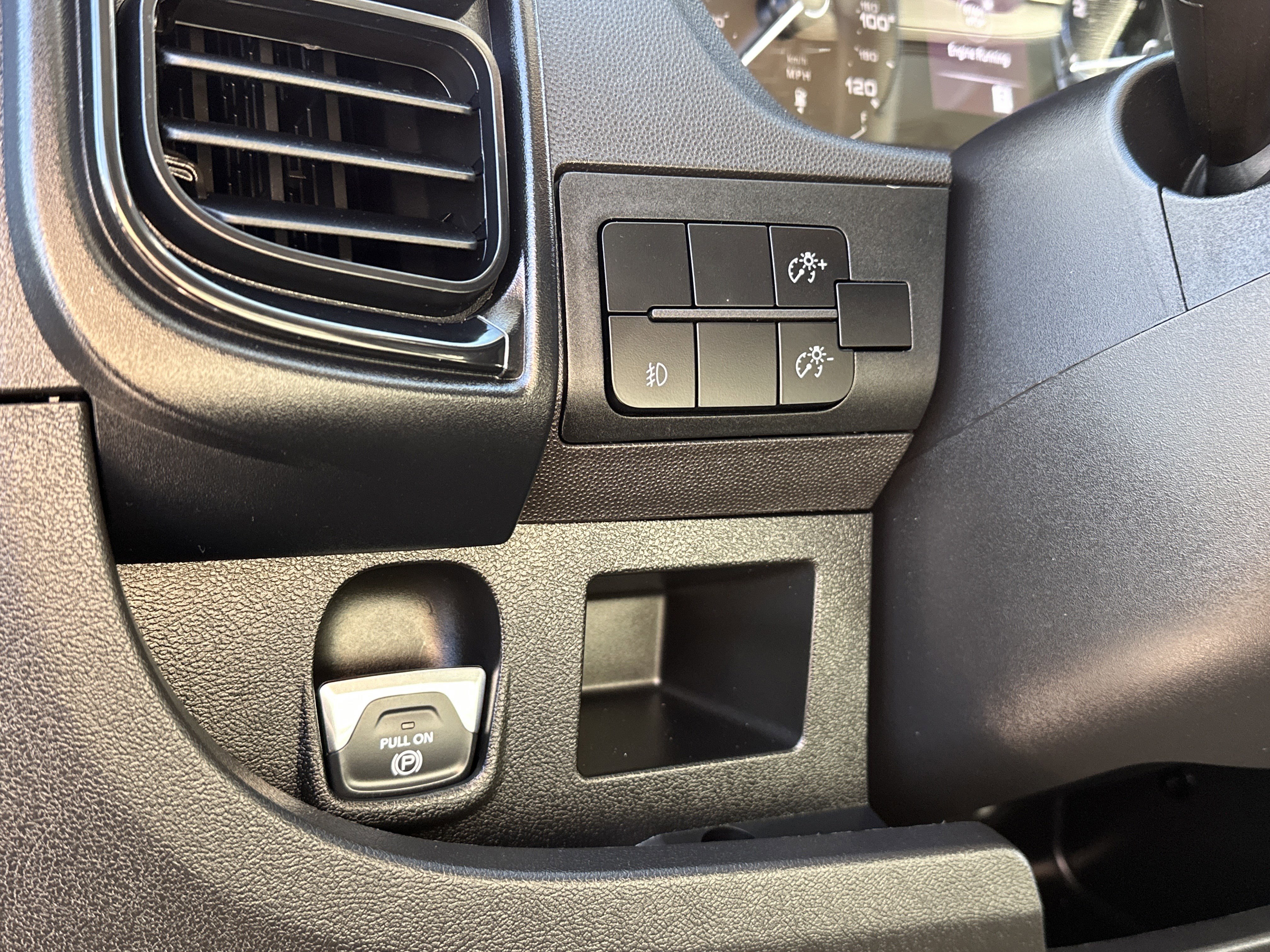 Used 2023 RAM ProMaster 3500 w/ Convenience Group image 12