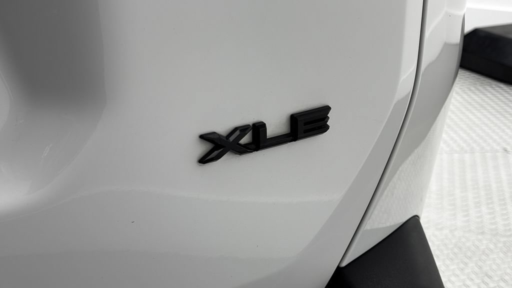 Used 2026 Toyota RAV4 XLE Premium w/ Weather Package AWD/4WD image 9