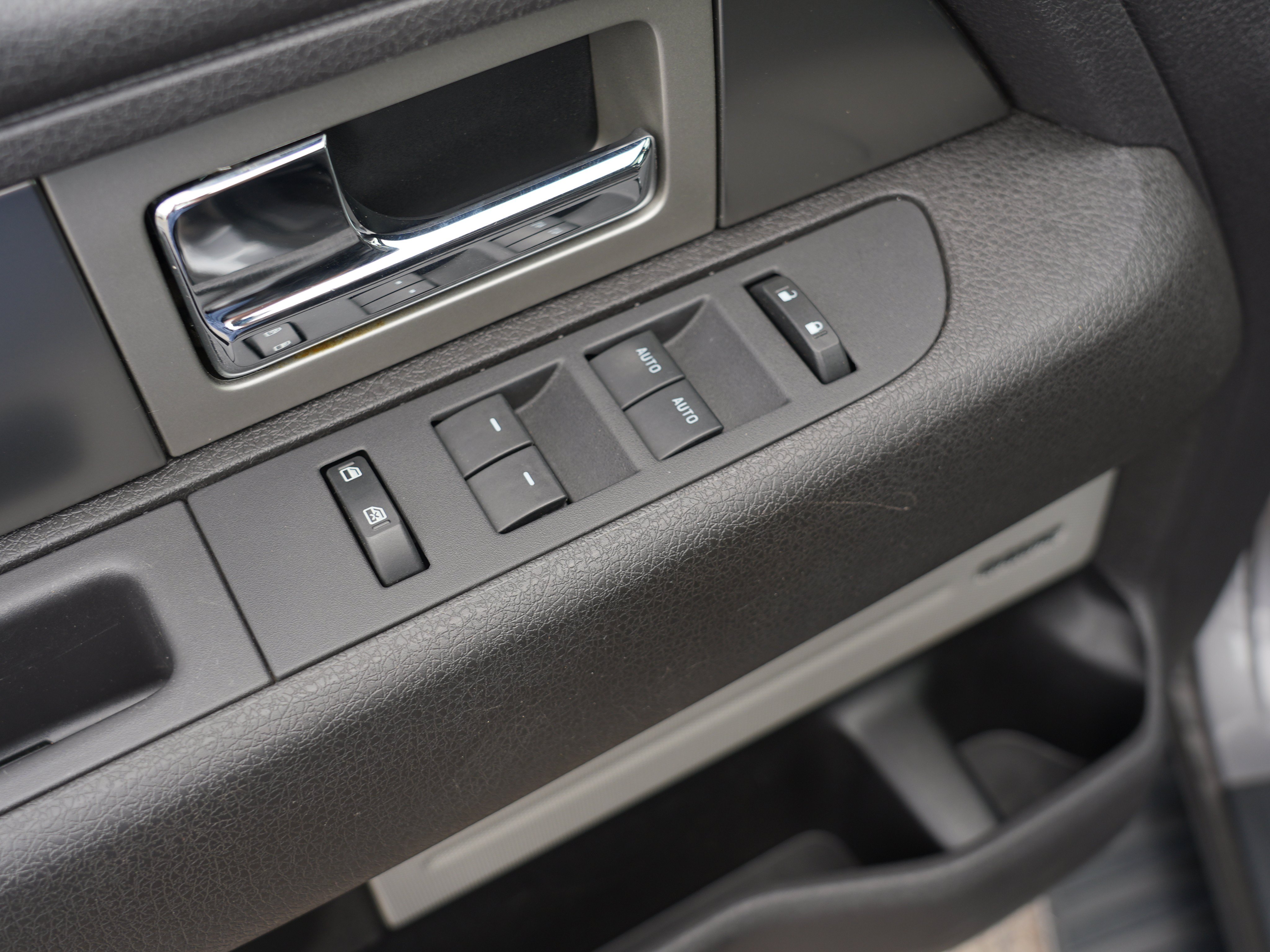 Used 2013 Ford F150 FX4 w/ Luxury Equipment Group AWD/4WD image 19