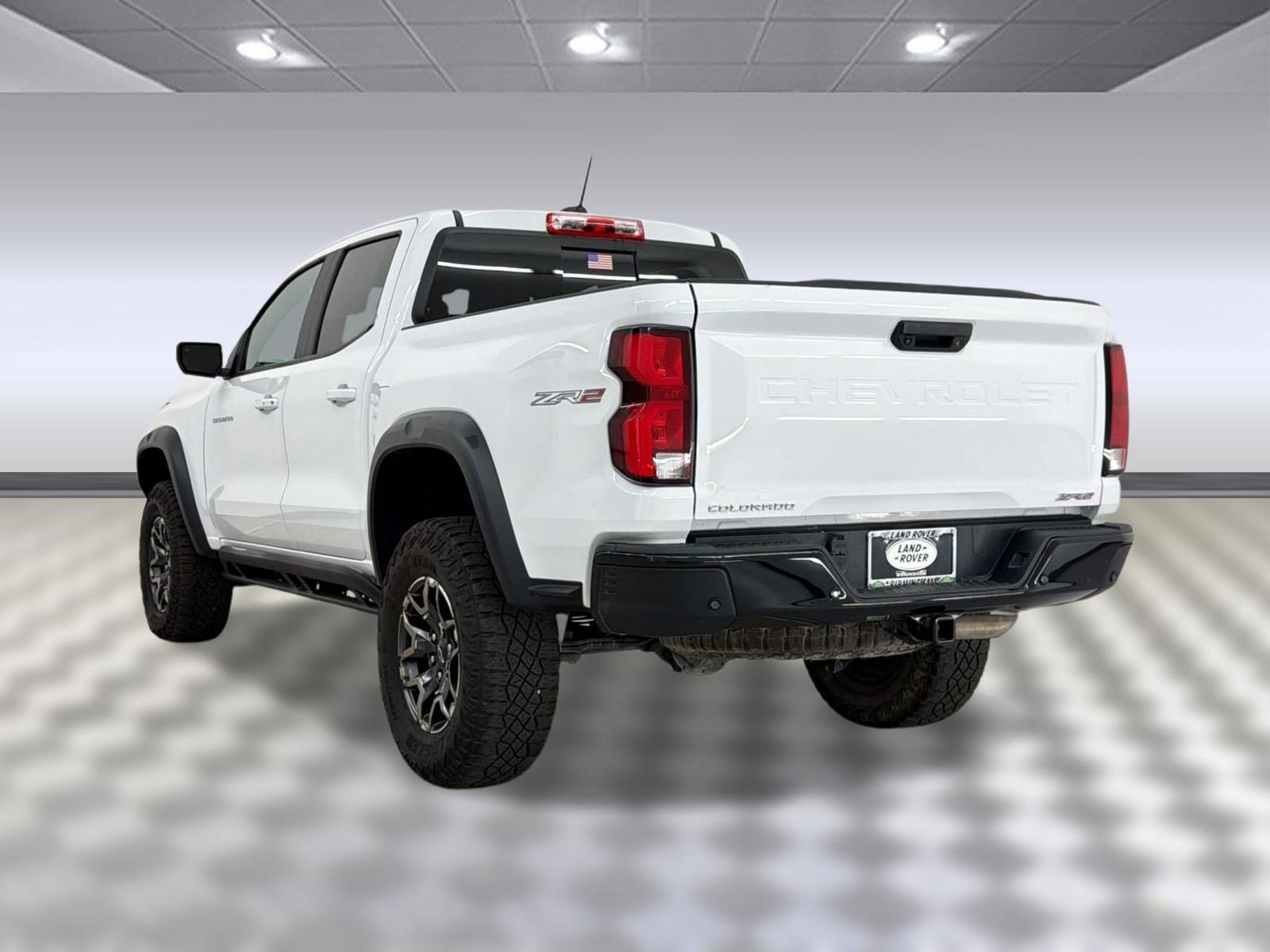 Used 2023 Chevrolet Colorado ZR2 w/ ZR2 Convenience Package III image 3