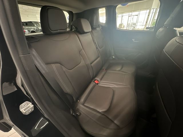 Used 2020 Jeep Renegade Limited w/ LED Lighting Group image 28
