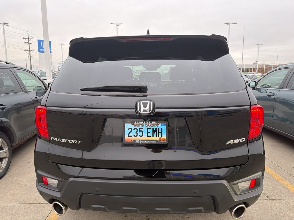 Used 2024 Honda Passport EX-L image 5