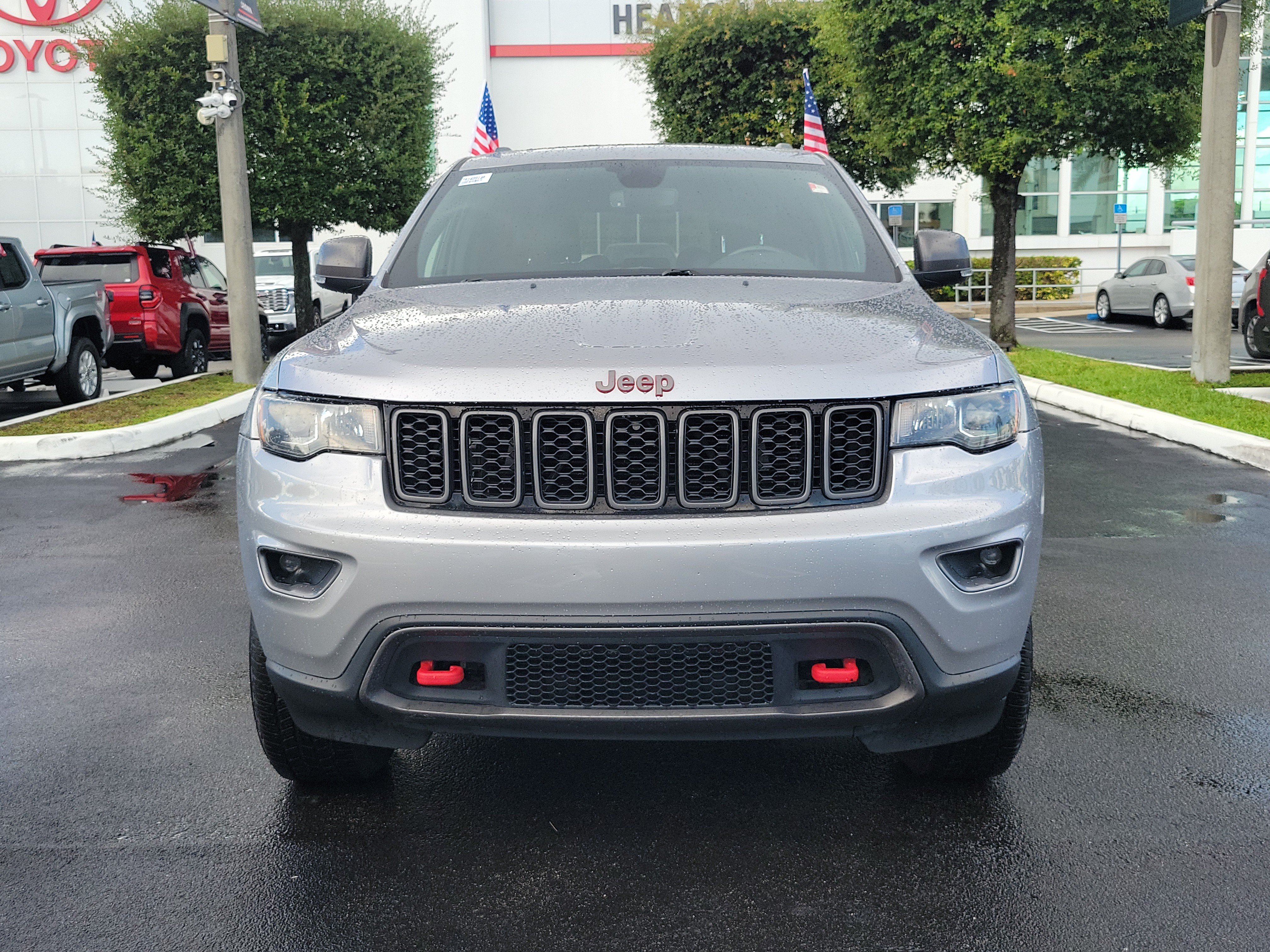 Used 2020 Jeep Grand Cherokee Trailhawk AWD/4WD image 4
