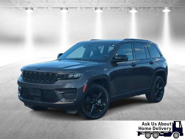 Used 2023 Jeep Grand Cherokee Altitude