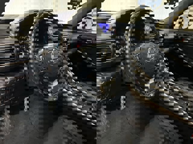 Used 2019 Lexus IS 350 F Sport image 10