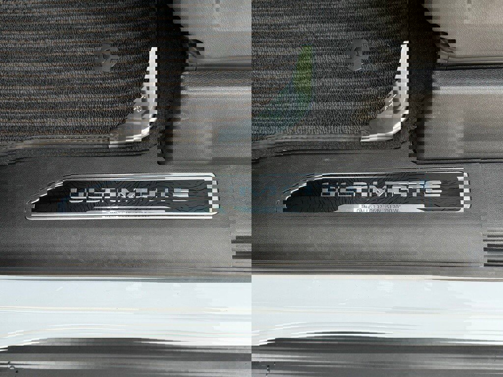 Used 2026 GMC Sierra 2500 Denali Ultimate image 22