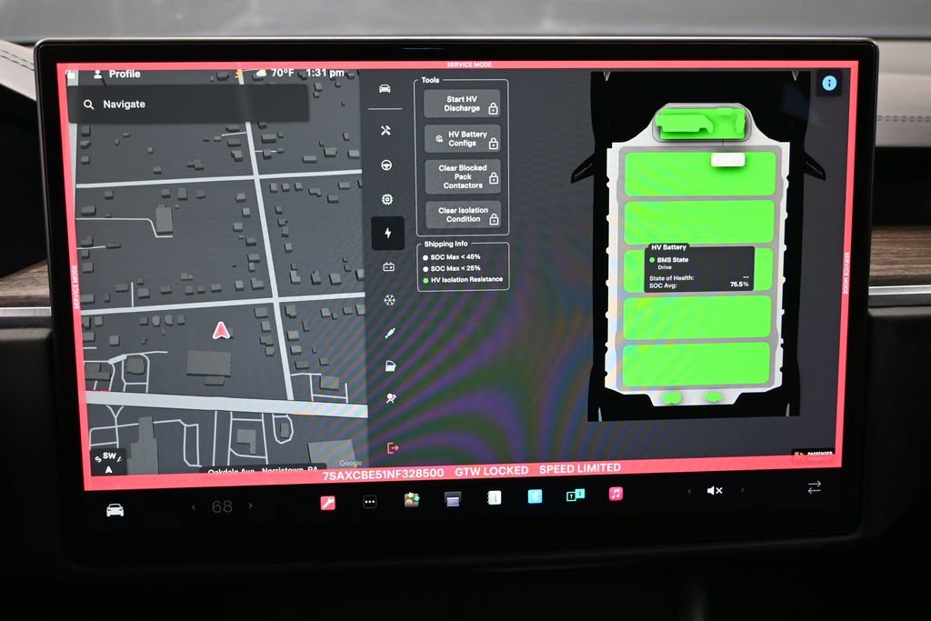 Used 2022 Tesla Model X image 23