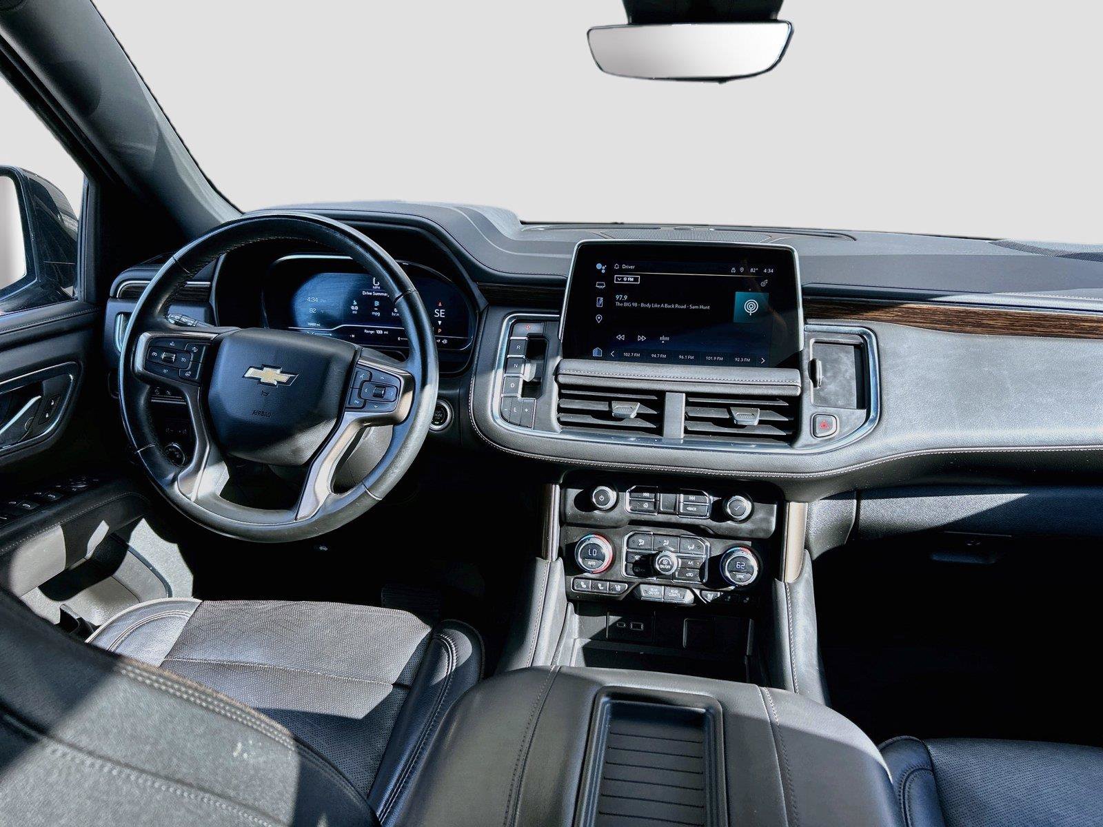Used 2023 Chevrolet Tahoe High Country AWD/4WD image 20