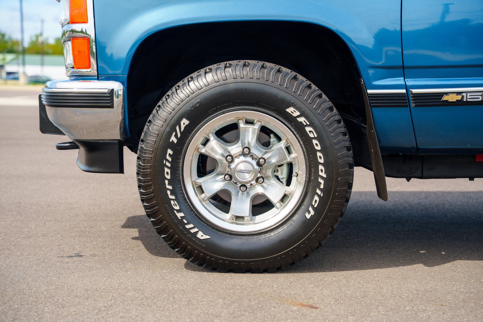 Used 1990 Chevrolet Silverado 1500 4x4 Regular Cab image 17