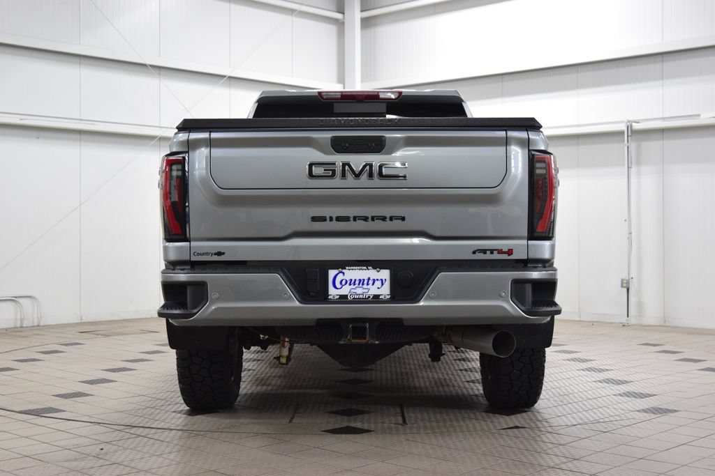 Used 2024 GMC Sierra 2500 AT4 w/ AT4 Preferred Package AWD/4WD image 7