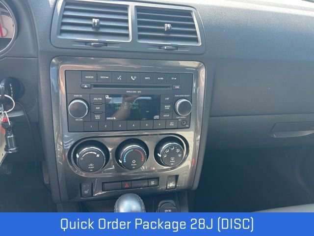 Used 2009 Dodge Challenger R/T RWD image 3