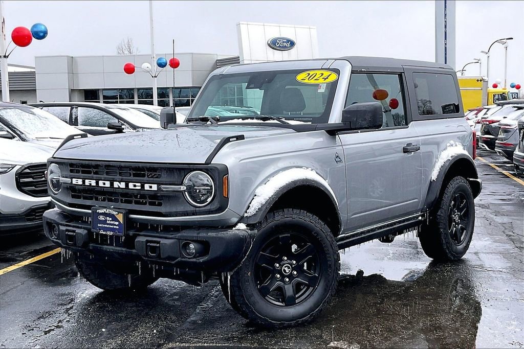 Certified 2024 Ford Bronco Black Diamond image 10