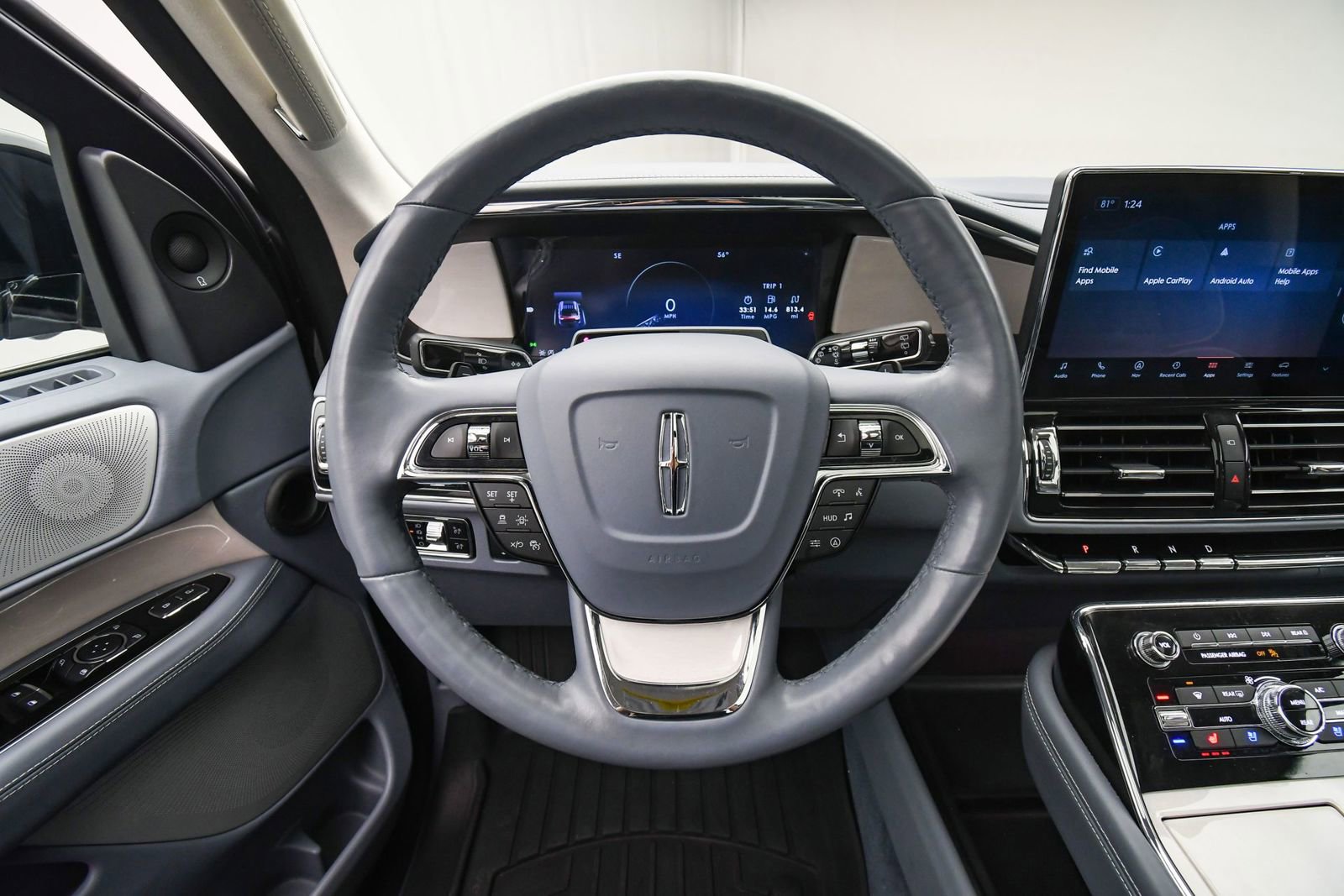 Used 2024 Lincoln Navigator L Black Label image 16