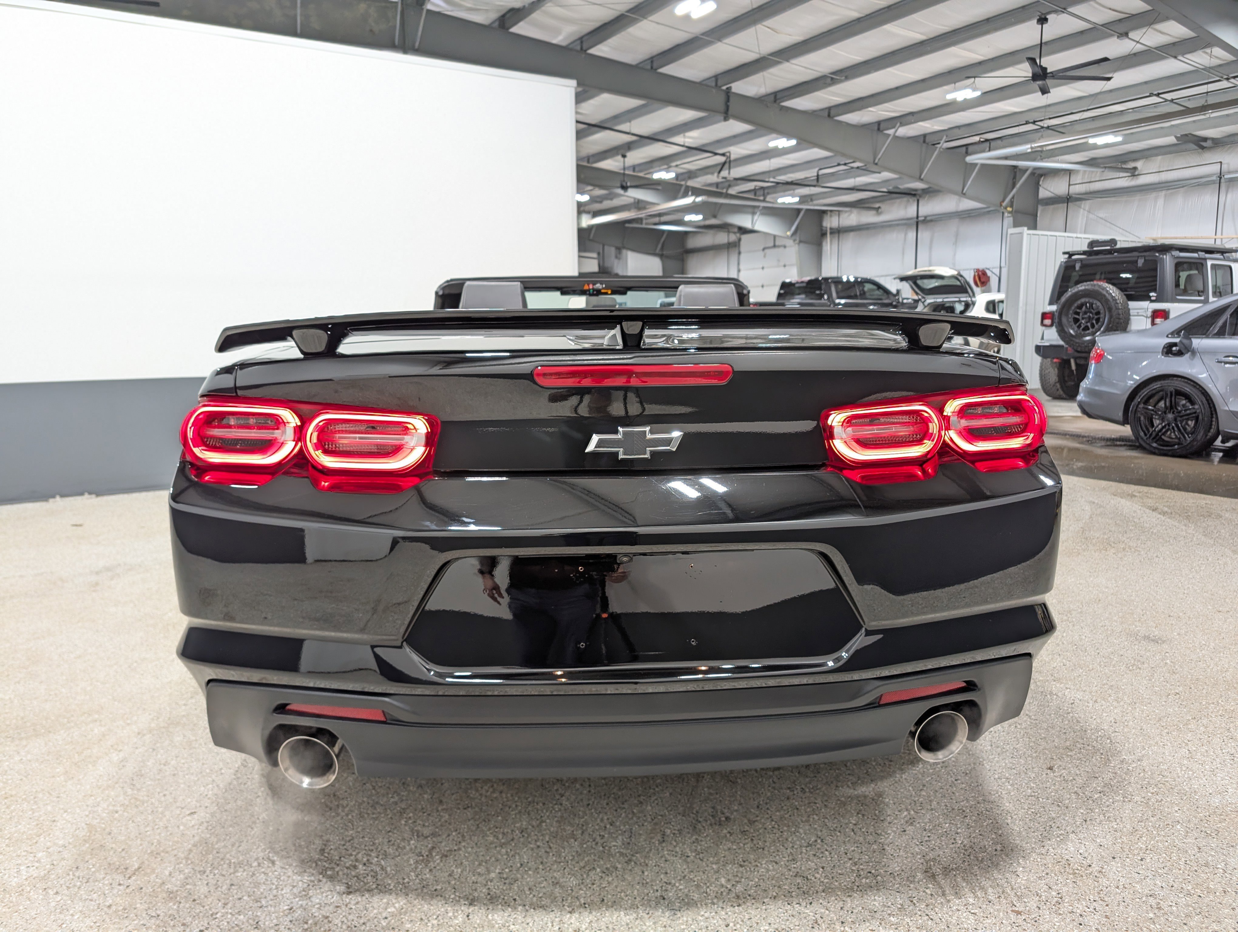 Used 2024 Chevrolet Camaro LT image 4