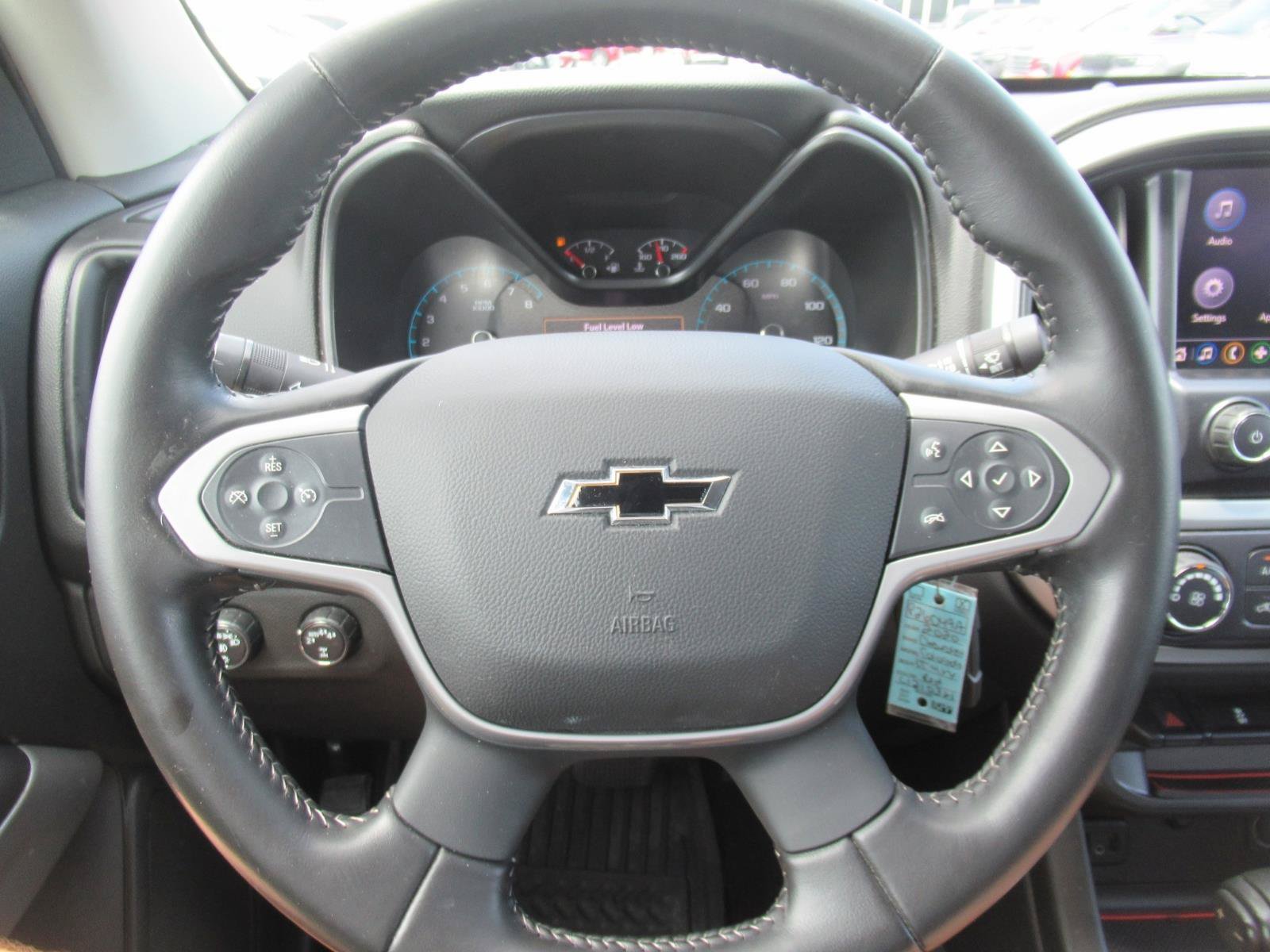 Used 2020 Chevrolet Colorado LT w/ LPO, Premium Interior Package AWD/4WD image 26