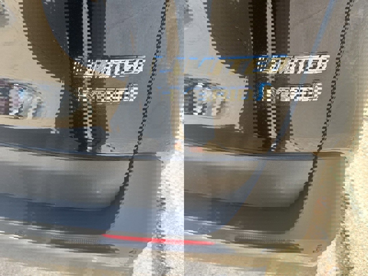 Used 2024 Toyota RAV4 Limited image 3