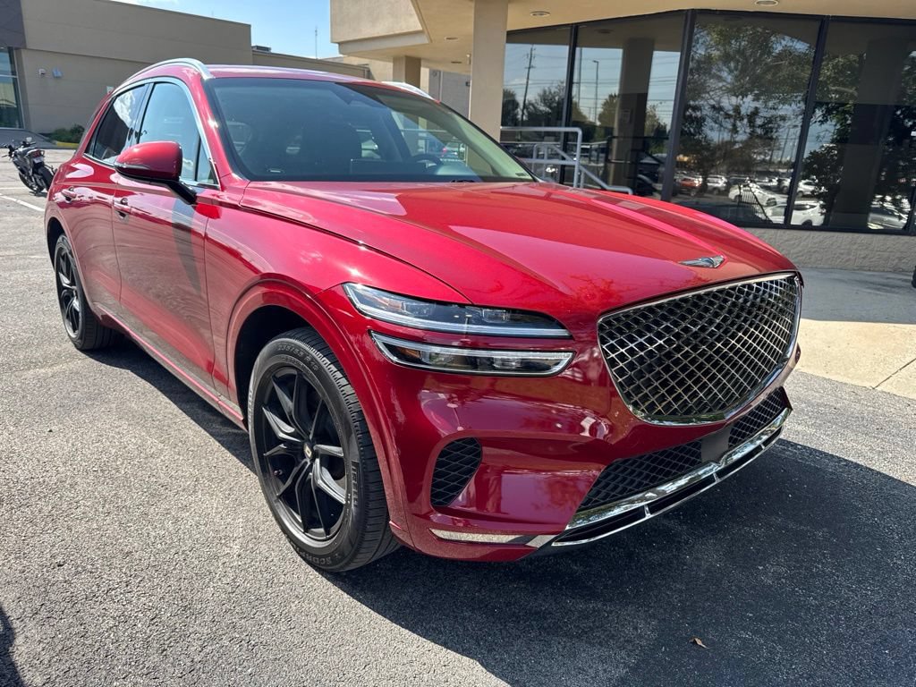 Used 2022 Genesis GV70 2.5T w/ Select Package AWD/4WD image 2