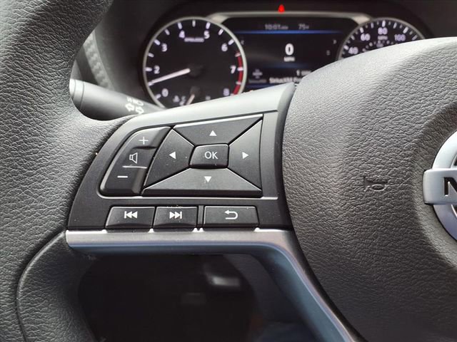 Used 2023 Nissan Sentra SV image 21