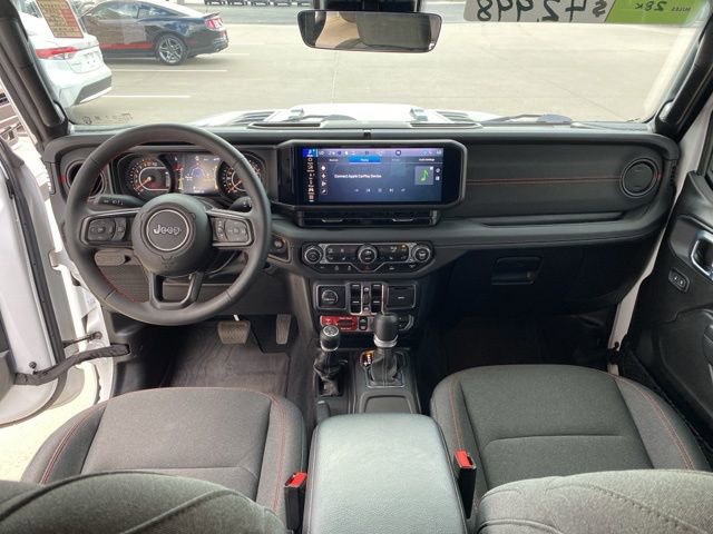 Used 2024 Jeep Gladiator Rubicon w/ Technology Group image 11