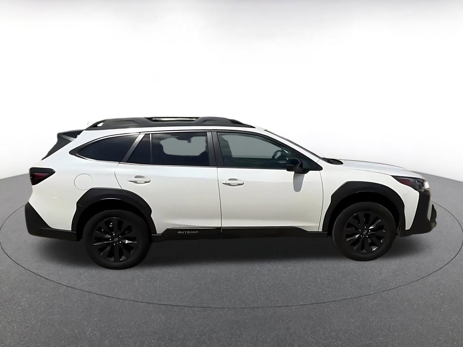 Used 2024 Subaru Outback Onyx Edition AWD/4WD image 16