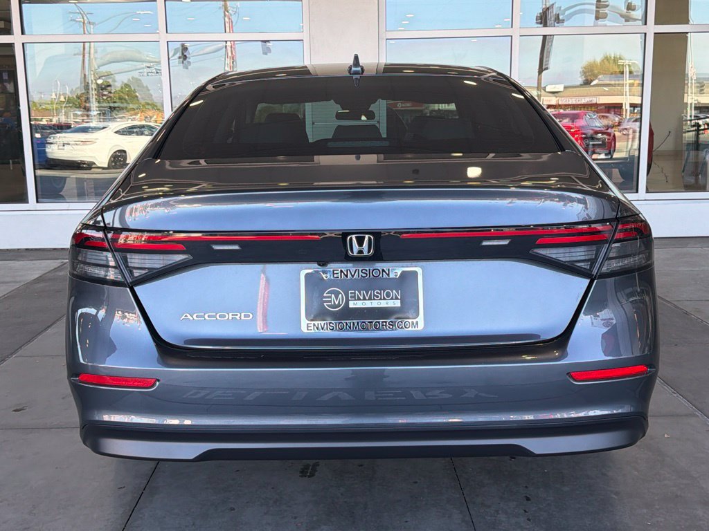 Used 2025 Honda Accord LX image 12