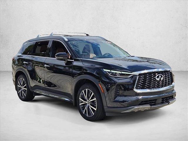 Used 2023 INFINITI QX60 Sensory w/ Vision Package image 3