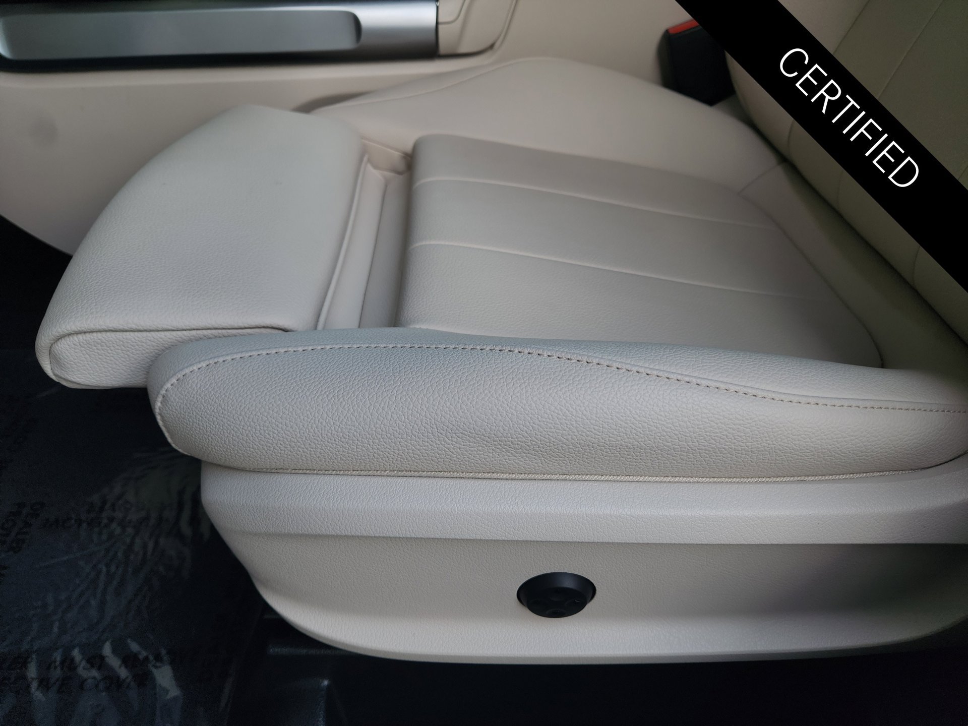 Certified 2026 Mercedes-Benz GLB 250 image 24