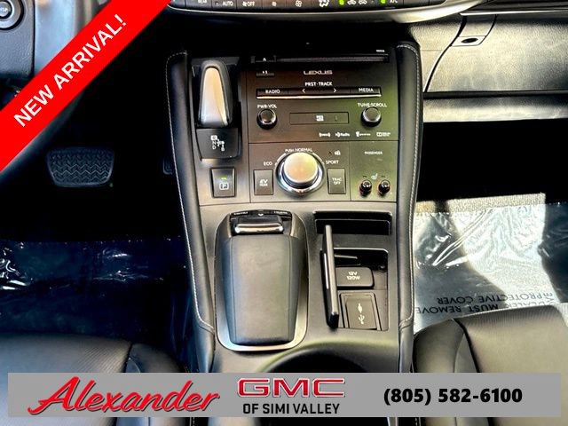 Used 2015 Lexus CT 200h w/ Navigation Package FWD image 19