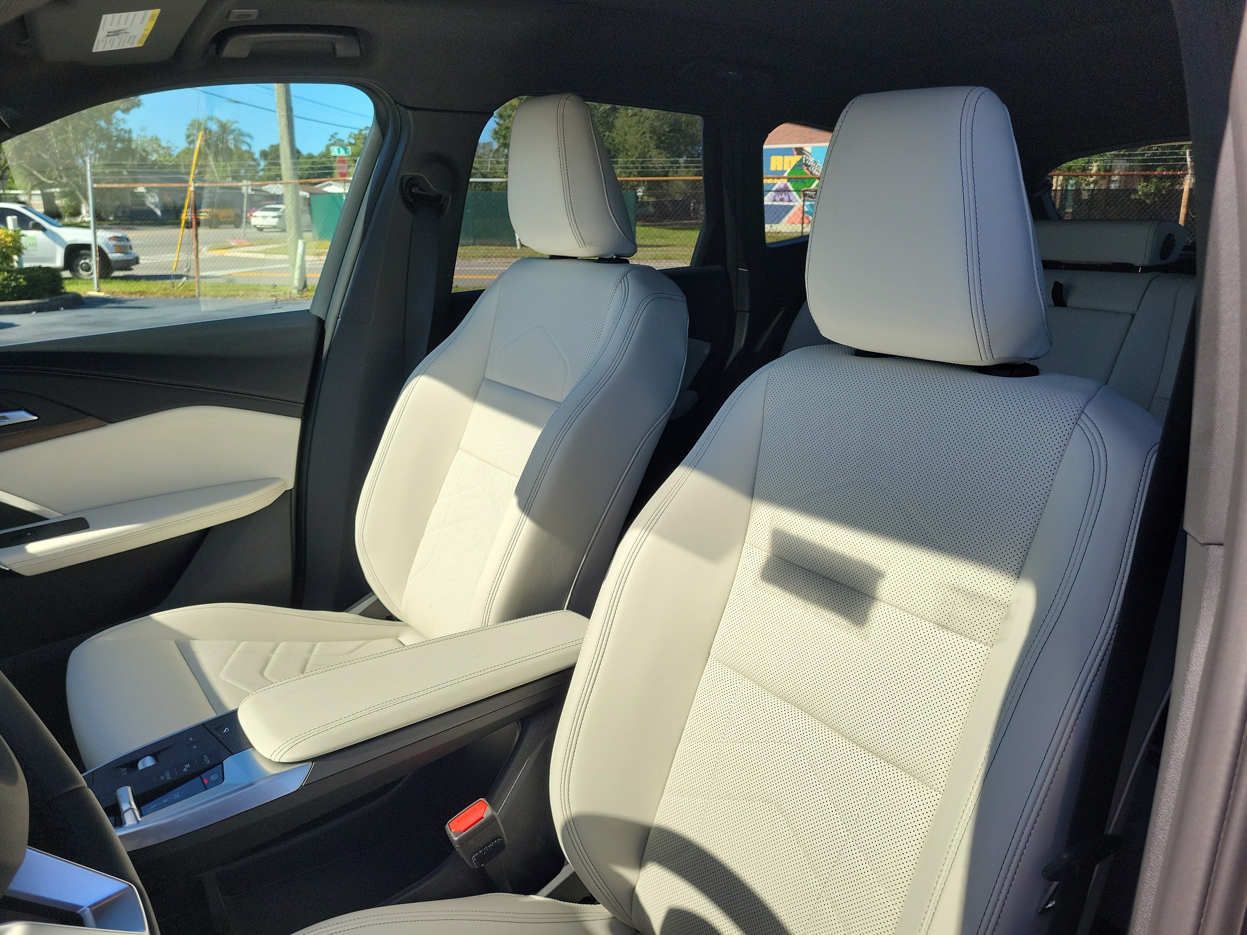 New 2027 BMW X1 xDrive28i w/ Convenience Package AWD/4WD image 16