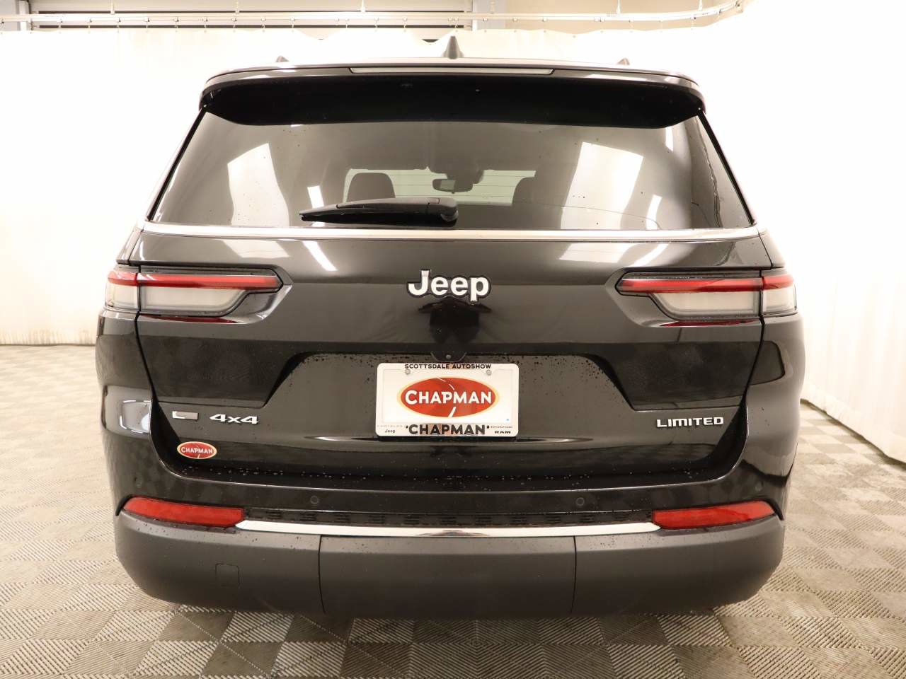 Used 2022 Jeep Grand Cherokee L Limited AWD/4WD image 5