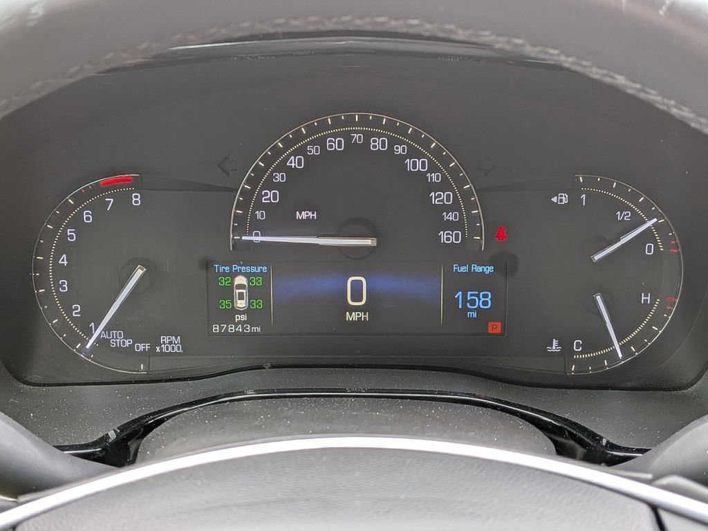 Used 2018 Cadillac XT5 FWD image 30