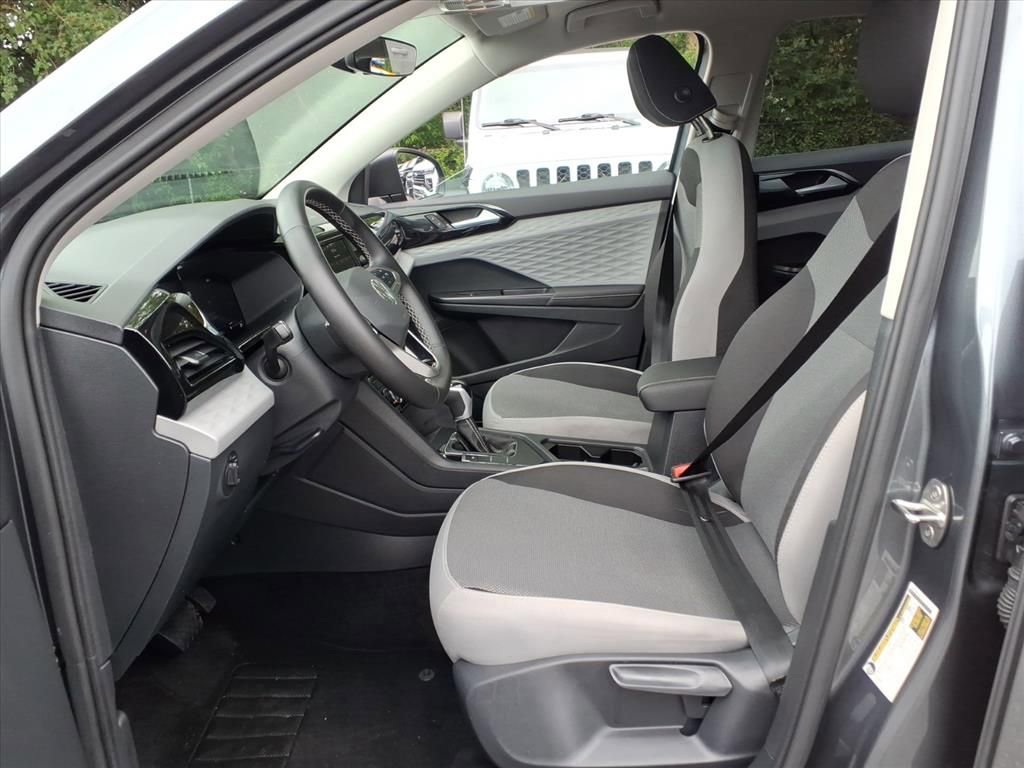 Used 2024 Volkswagen Taos S FWD image 6