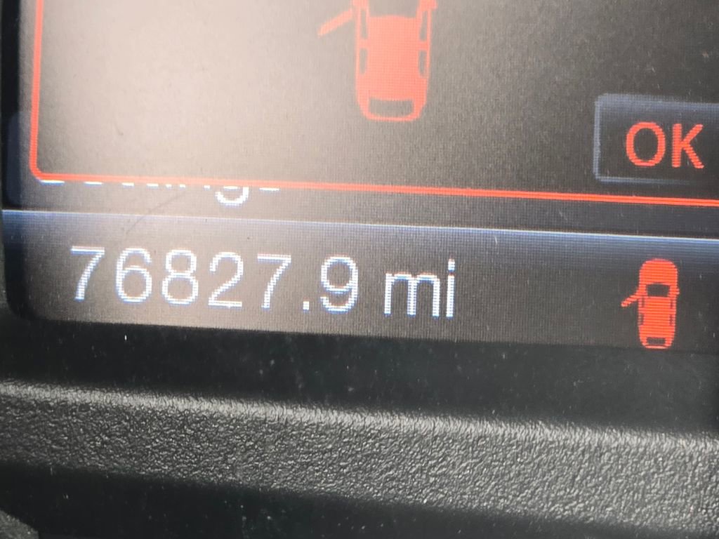 Used 2014 Ford Explorer XLT w/ Equipment Group 201A image 34