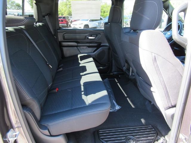 New 2026 RAM 1500 Express image 27