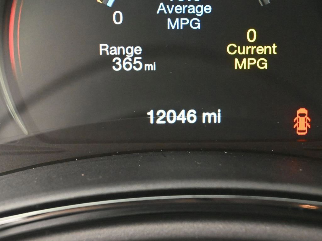 Used 2025 Dodge Durango GT image 39