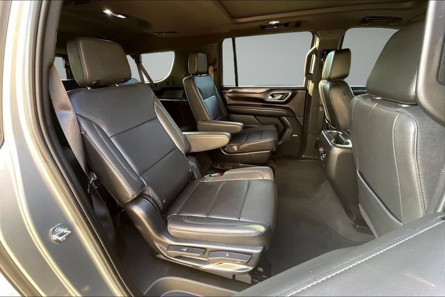 Used 2023 Chevrolet Suburban Z71 AWD/4WD image 27